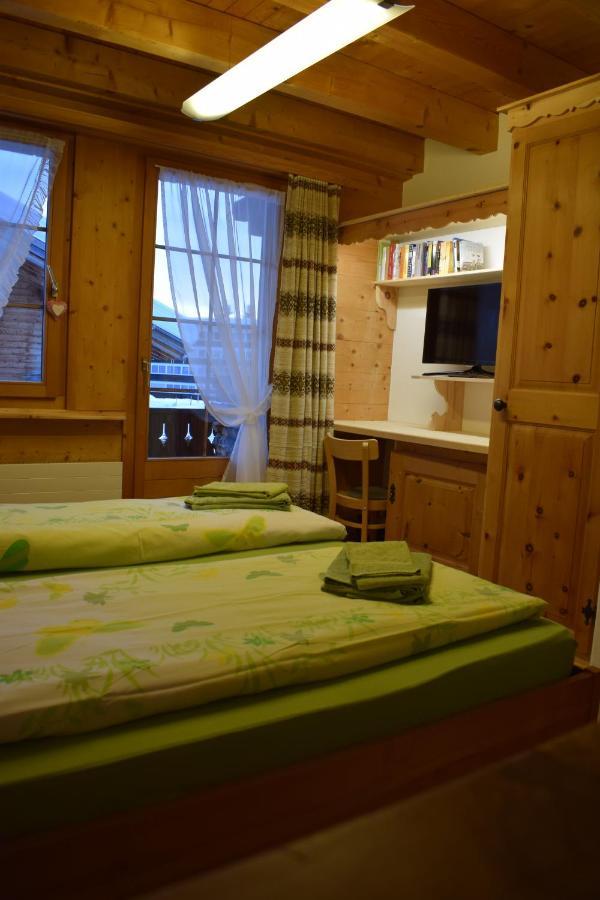 B&B Stiffler-Huus Davos Extérieur photo