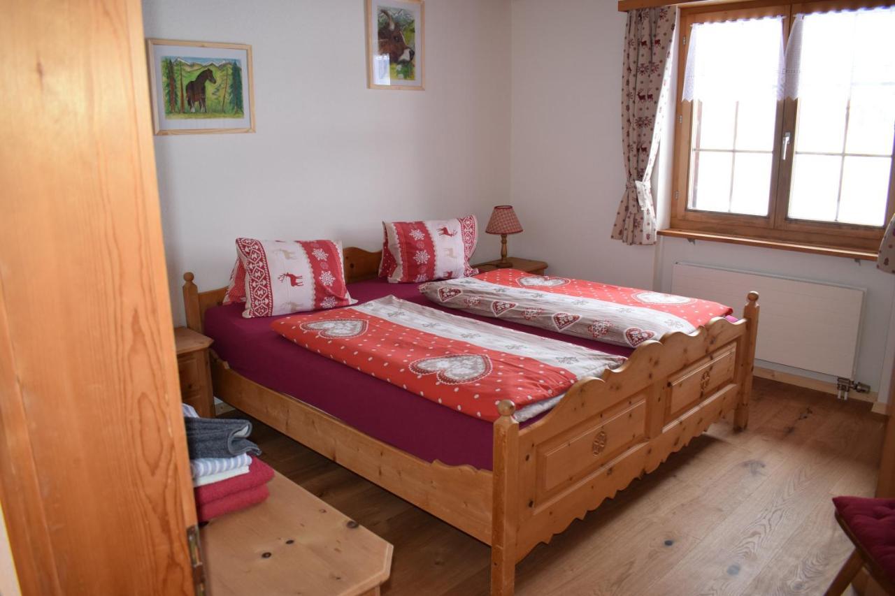B&B Stiffler-Huus Davos Extérieur photo