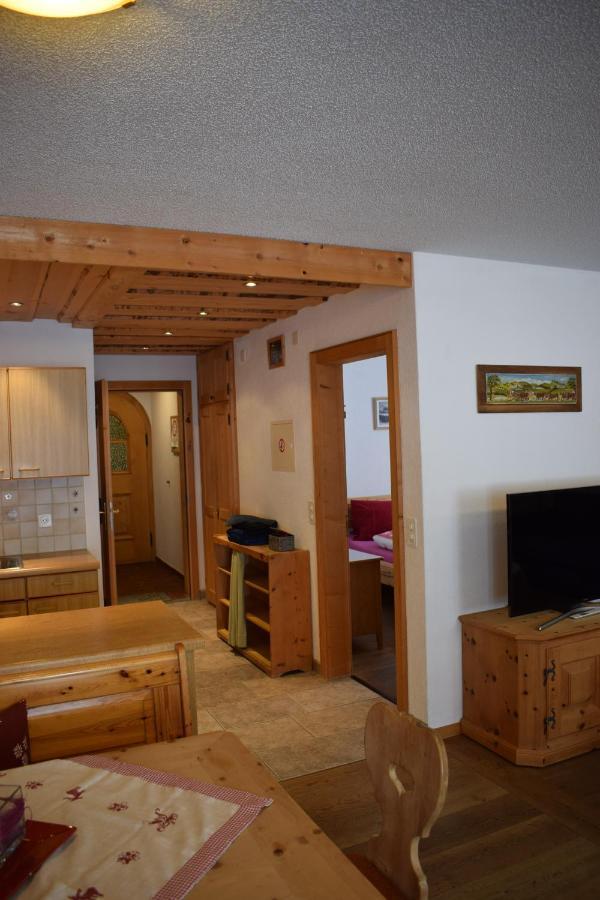 B&B Stiffler-Huus Davos Extérieur photo