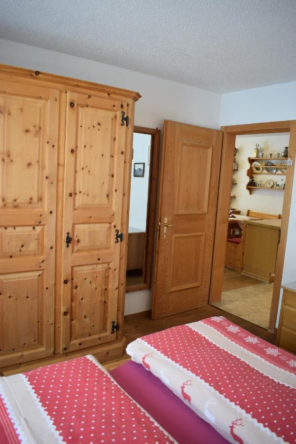 B&B Stiffler-Huus Davos Extérieur photo