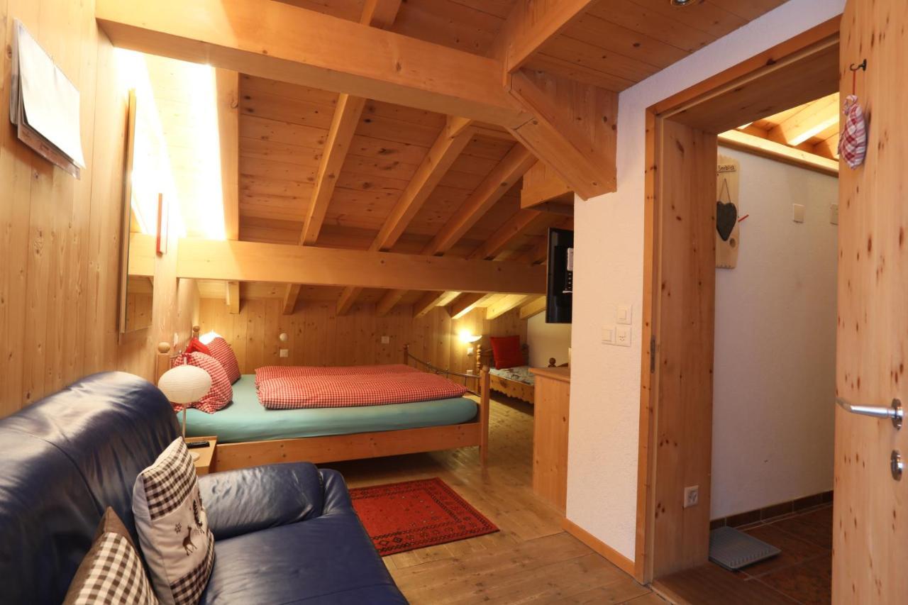B&B Stiffler-Huus Davos Extérieur photo