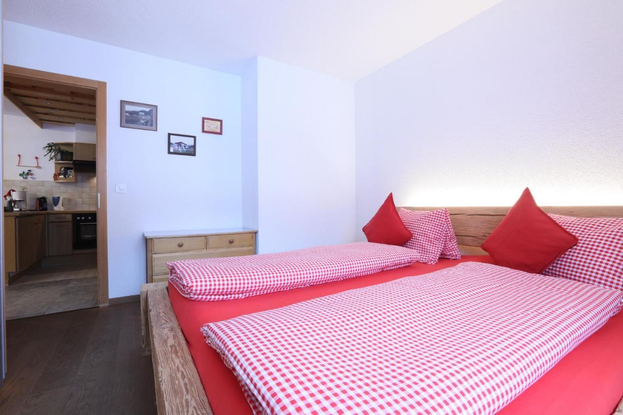 B&B Stiffler-Huus Davos Extérieur photo