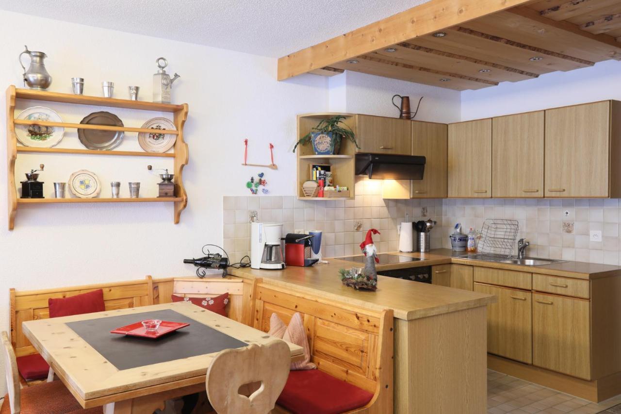 B&B Stiffler-Huus Davos Extérieur photo