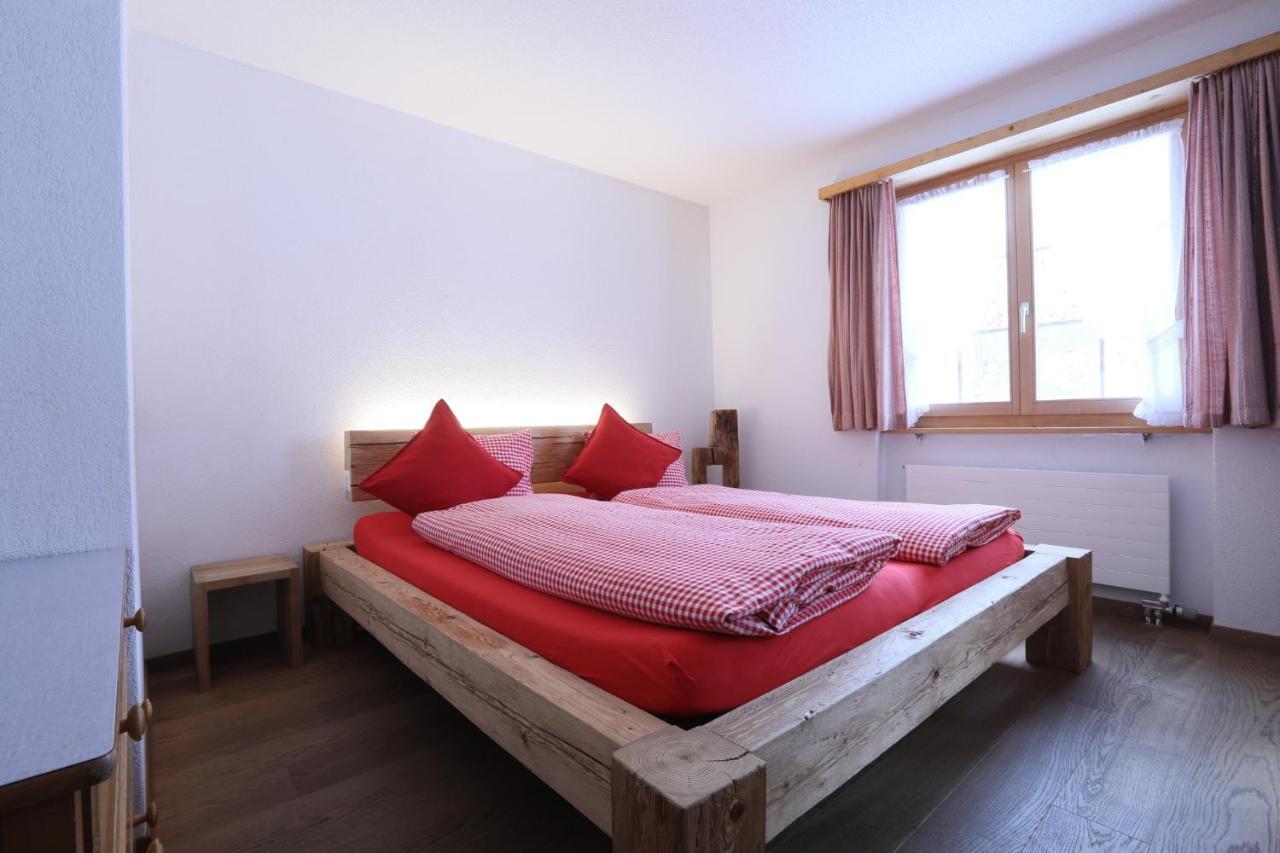 B&B Stiffler-Huus Davos Extérieur photo