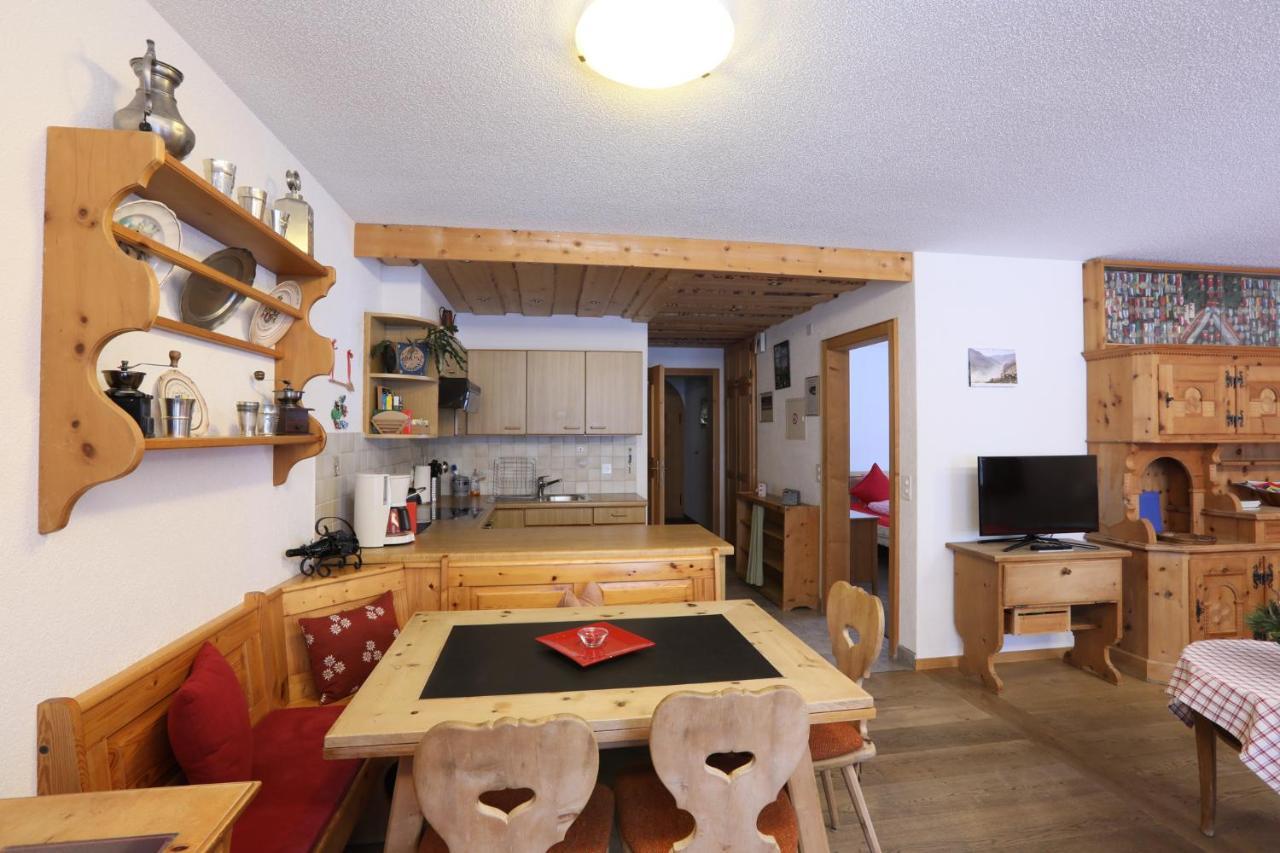 B&B Stiffler-Huus Davos Extérieur photo
