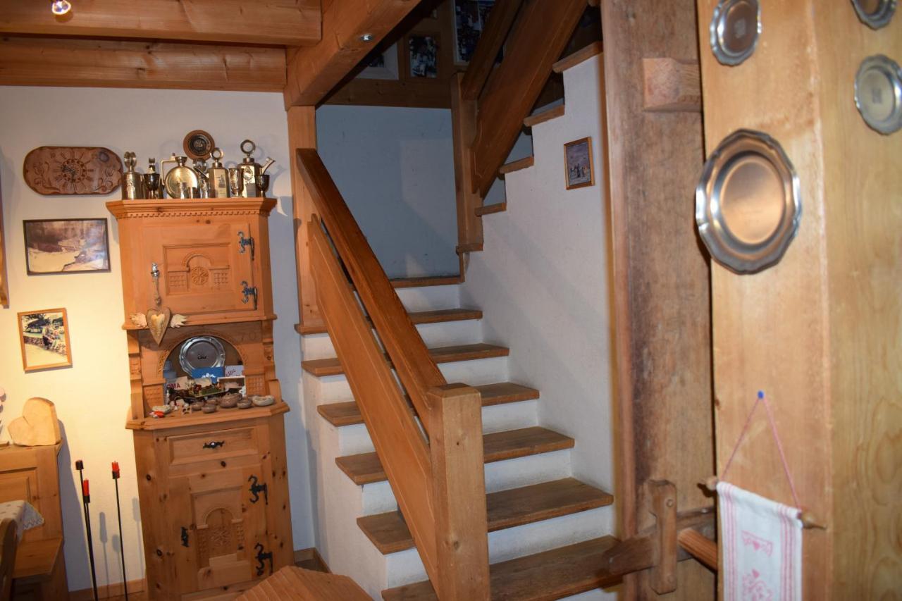B&B Stiffler-Huus Davos Extérieur photo